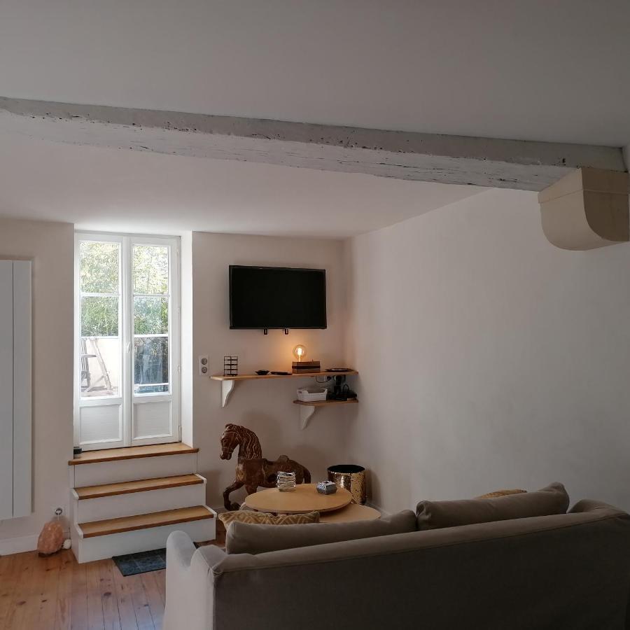 L Appart Des Cloutiers, Terrasse De 25M2 La Rochelle  Luaran gambar
